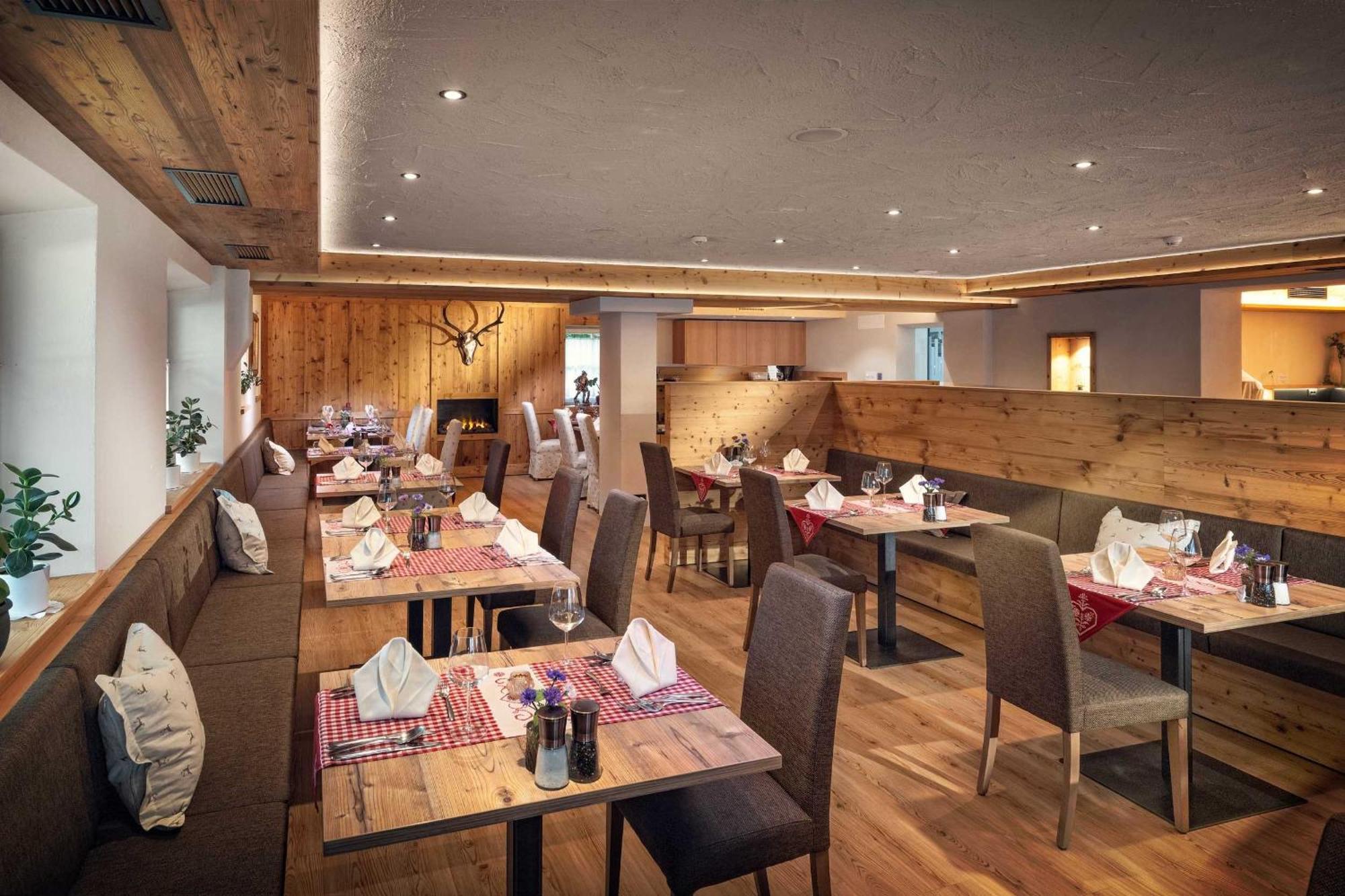 Hotel Alte Muehle 4 Stelle Campo Tures Eksteriør billede